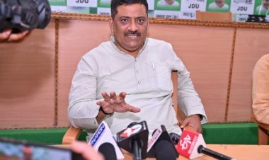 पर्यटक केंद्र में रूप में विकसित होगा सिमरिया घाट : संजय कुमार झा