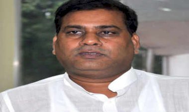 भाजपा द्वारा समाज में जहर घोलने का प्रतीक है बाबा साहेब के आदमकद प्रतिमा को क्षति पहुंचाना: संतोष निराला