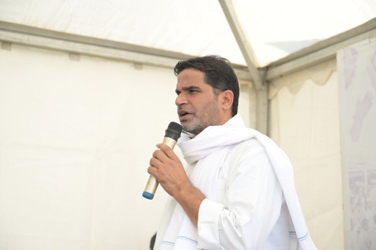 नीतीश कुमार राज्य सभा के उपसभापति हरिवंश के जरिए भाजपा से साधे हुए हैं संपर्क, जदयू के एमपी होते हुए भी क्यों हैं राज्यसभा के उपसभापति: प्रशांत किशोर