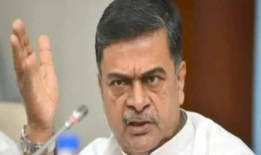 बिहार में भ्रष्टाचार है चरम पर, थम गया है विकास, राहुल गांधी विदेश में करते हैं देश की बुराई...