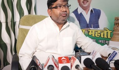 जेडीयू एमलसी रामेश्वर महतो और उमेश कुशवाहा के बीच घमासान --क्या है मामला जानें ?