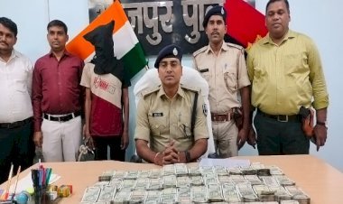 गुजरात में 36 लाख रूपये की हुई थी चोरी, भोजपुर पुलिस ने 35 लाख रूपये की बरामद तो गुजरात पुलिस ने कहा धन्यवाद...