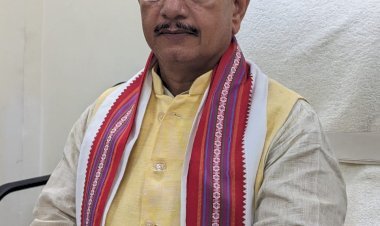 पांचवी और आठवीं कक्षा उत्तीर्ण बच्चों का राज्य के प्राथमिक और मध्य विद्यालय में नामांकन से परहेज बिहार की बदहाल शिक्षा व्यवस्था का द्योतक- विजय कुमार सिन्हा