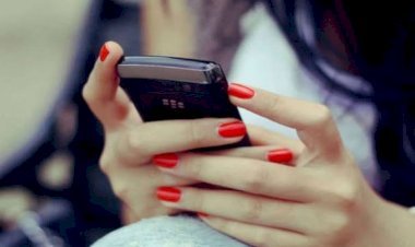 बीवी के फेसबुक चलाने पर गुस्साए पति ने कर दी पत्नी की पिटाई...