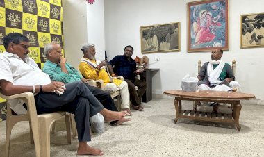 प्रभुपाद जी का 127 वाँ आविर्भाव दिवस आज बुद्ध मार्ग स्थित श्री श्री राधा बाँकेबिहारीजी मन्दिर में अत्यन्त हर्षोल्लास के साथ मनाया गया..पूरी जानकारी ?