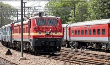 टाटानगर-दानापुर एक्सप्रेस ट्रेन का आरा तक हुआ विस्तार, आरा से टाटा के लिए बुकिंग शुरू...