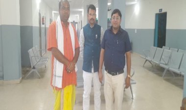 पनोरमा हाॅस्पीटल में संजीव मिश्रा ने किया सत्यनारायण भगवान की पूजा-अर्चना...