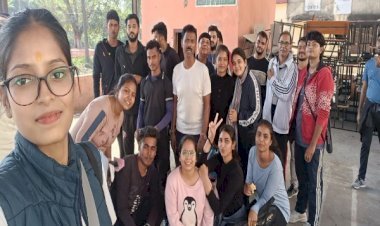 बैडमिंटन प्रतियोगिता का खिताब ई सोमेश आनंद रिशु को मिला...