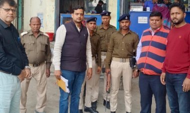 आरा : दक्षिण बिहार ग्रामीण बैंक ने बकायेदारों के खिलाफ चलाया ऋण वसूली अभियान...