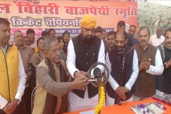 श्रद्धेय अटल बिहारी वाजपेयी जी के जयंती पर महिला क्रिकेट चैंपियनशिप का आयोजन कर भाजपा क्रीड़ा प्रकोष्ठ ने दी अटल जी को सच्ची श्रद्धांजलि - सम्राट चौधरी