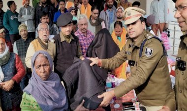 आरा : थाने को सालों बाद मिला नया भवन, भोजपुर एसपी ने किया उद्घाटन, गरीबों के बीच किया गया कंबल का वितरण...