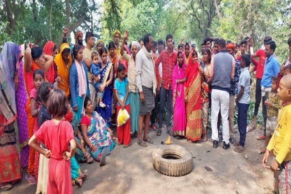आरा : मुंह में पत्थर डालकर छात्र की हत्या, कल से था लापता...