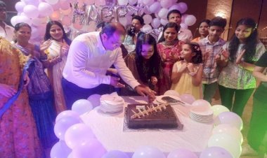 पनोरमा ग्रुप के प्रबंध निदेशक संजीव मिश्रा के जन्मदिन पर मरीजों के बीच वितरण किया गया भोजन...