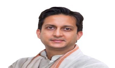 बिहार की रुप रेखा बदलने वाला स्वर्णिम बजट है : ऋतुराज सिन्हा