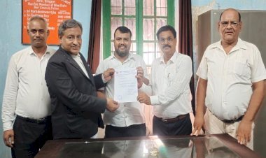 भोजपुर जिला बार एसोसिएशन के मीडिया प्रभारी बने अमरेंद्र, अधिवक्ताओं ने दिया बधाई एवं शुभकामनाएं...