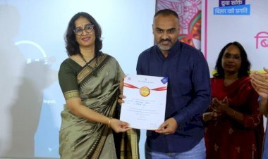 हिंदी फीचर फिल्म लीगल बाबा जल्द आ रहा आपके सामने हंसाने गुदगुदाने.....