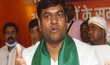 दलितों पर अत्याचार बर्दाश्त नहीं, बिहार में महा जंगलराज : मुकेश सहनी