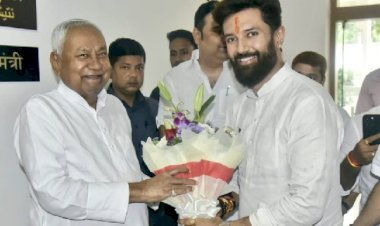 केंद्रीय मंत्री चिराग पासवान ने CM नीतीश से की मुलाकात, बंगाल में बिहार के छात्रों से दुर्व्यवहार का उठाया मुद्दा...