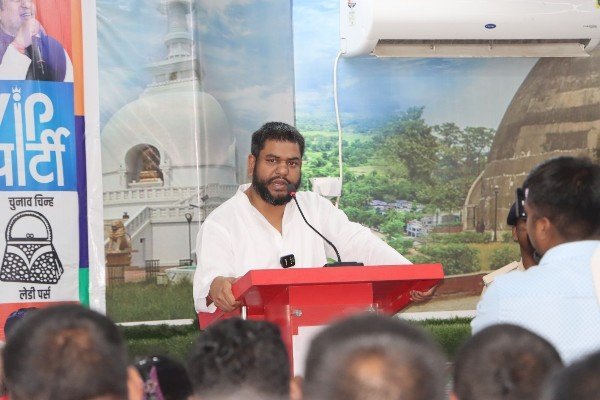 वीआईपी से सभी जाति के लोग जुड़ रहे, पार्टी एक जाति से नहीं चल सकती : मुकेश सहनी