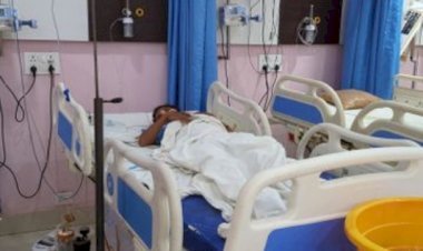 आरा : अस्पताल में अबॉर्शन कराने आई थी महिला, छोटी आंत और बच्चेदानी काटकर डॉक्टर फरार...