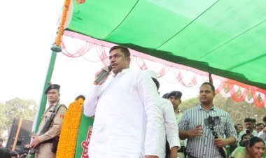 केंद्र में तानाशाही सरकार, जिसे जनता से कोई लेना-देना नहीं  : मुकेश सहनी