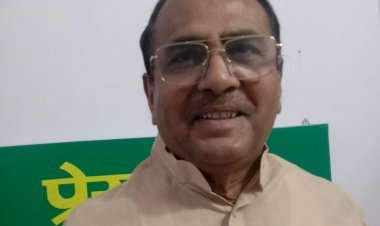 प्रकाशनार्थ/प्रसारणार्थ  अनर्गल प्रलाप के बदले बिहार के विकास का स्वागत करें तेजस्वी: डाॅ0 निहोरा प्रसाद यादव