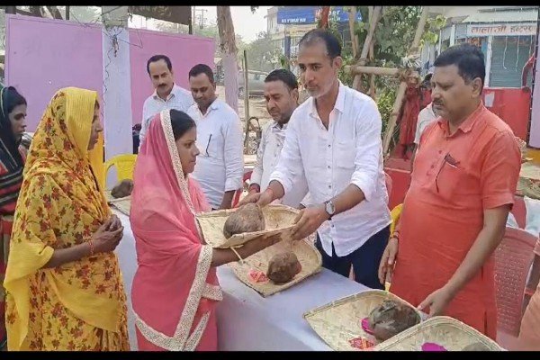 छठ व्रतधारियों की सेवा ही सबसे बड़ा धर्म : गुड्डू सिंह बबुआन