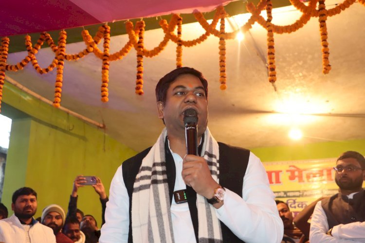 मुजफ्फरपुर पहुंचे वीआईपी के प्रमुख मुकेश सहनी, बाबा साहेब की प्रतिमा का किया अनावरण...