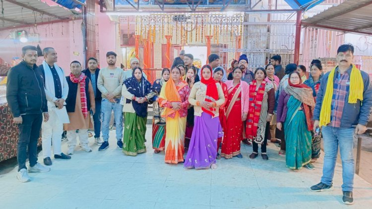 कौन है ये आरा के बीजेपी नेता जो करोड़ो खर्च कर के लोगो को भेज रहे महाकुंभ....