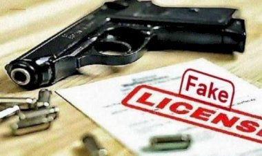 आरा : फर्जी लाइसेंस और हथियार तस्कर गिरोह के सदस्य गिरफ्तारी, रिवॉल्वर फर्जी लाइसेंस और गोली बरामद...