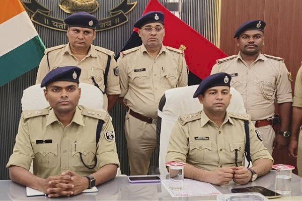 आरा : शेरू-चंदन को बंगाल से लाया गया आरा, आज रिमांड पर लेगी पुलिस, तीसरे बैग का पता लगाईगी टीम...