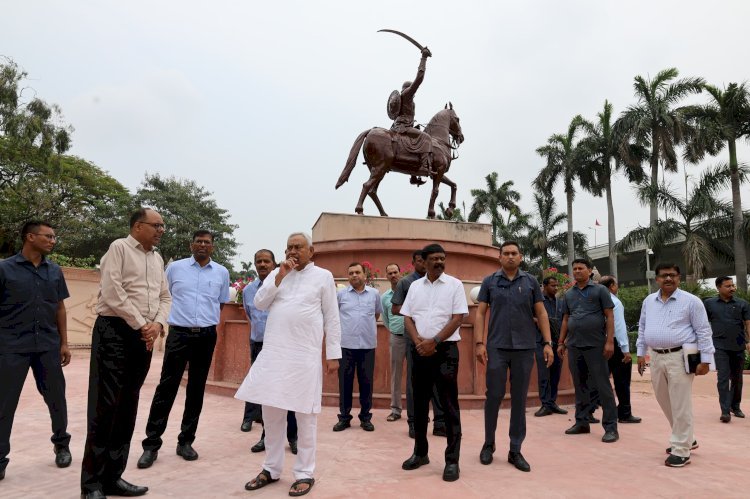 मुख्यमंत्री ने वीडियो कांफ्रेंसिंग के माध्यम से 'महिला संवाद' का किया शुभारंभ, महिला संवाद जागरूकता वाहनों को हरी झंडी दिखाकर किया रवाना