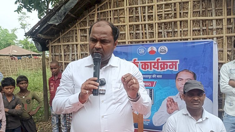 छातापुर में नेतृत्व परिवर्तन की जरूरत: वीआईपी नेता संजीव मिश्रा का जीवछपुर में जनसंपर्क अभियान