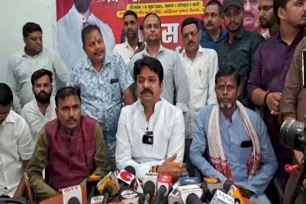 विपक्ष के पास कोई मुद्दा नहीं चुनाव आते ही संविधान खतरे में पड़ता है और चुनाव खत्म होते सब ठीक हो जाता है : हुलास पाण्डेय