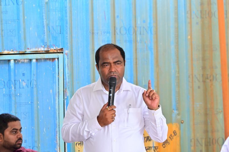 वीआईपी नेता संजीव मिश्रा का मधुबनी पंचायत में जनसंपर्क अभियान
