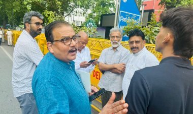 बिहार में वोटर पुनरीक्षण कार्यक्रम के पुरजोर विरोध में कांग्रेस पार्टी, बिहार से दिल्ली तक छिड़ गई है रार