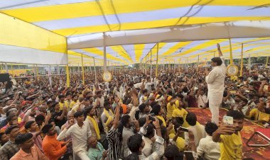 अफसरों को जन सुराज और प्रशांत किशोर का नाम सुनकर भागना ही है,