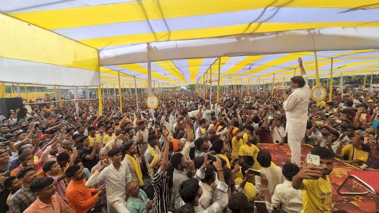 अफसरों को जन सुराज और प्रशांत किशोर का नाम सुनकर भागना ही है,