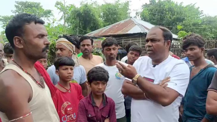 वीआईपी के राष्ट्रीय उपाध्यक्ष सह समाजसेवी श्री संजीव मिश्रा ने किया प्रभावित इलाकों का दौरा
