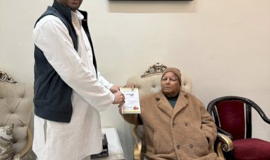 Tejashwi Yadav ने लगाई मुहर!तेजप्रताप की निलंबन खत्म? lalu yadav –Rabri Devi