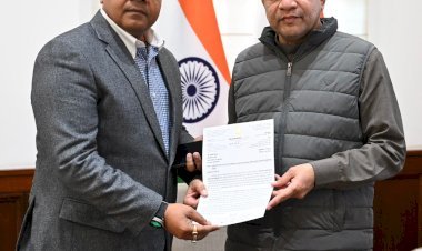 लोजपा (रा) जमुई सांसद सह प्रदेश संगठन प्रभारी अरुण भारती ने बुधवार को नई दिल्ली में  रेल मंत्री श्री अश्विनी  वैष्णव जी से मुलाकात