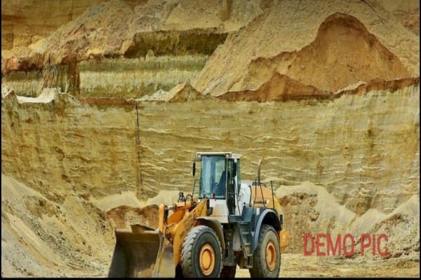 सहार क्षेत्र में बालू खनन का खेल तेज, ओवरलोडिंग और नियमों की अनदेखी से बढ़ी चिंता...